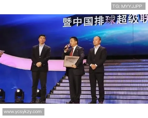 重庆排球队比赛经验引发热议球迷对战术选择和心理素质展开激烈讨论 重庆排球队比赛经验引发热议球迷对战术选择和心理素质展开激烈讨论